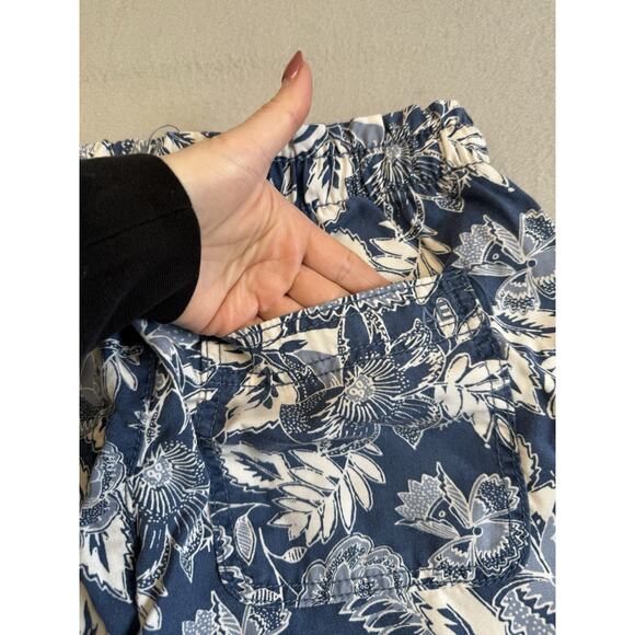 American Eagle Womens Shorts Blue Floral Pull-On Drawstring Hi Rise Size S - Picture 10 of 11